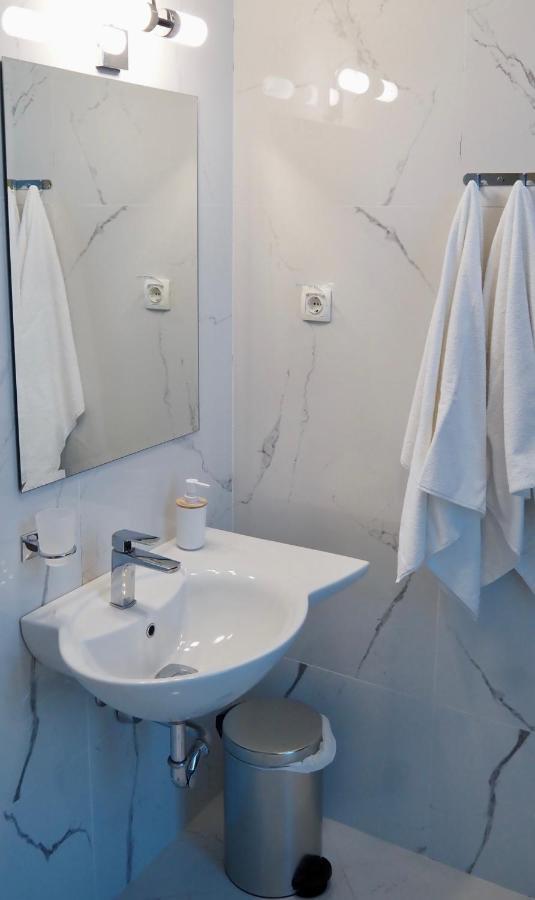 Urban Apartments 수토모레 외부 사진